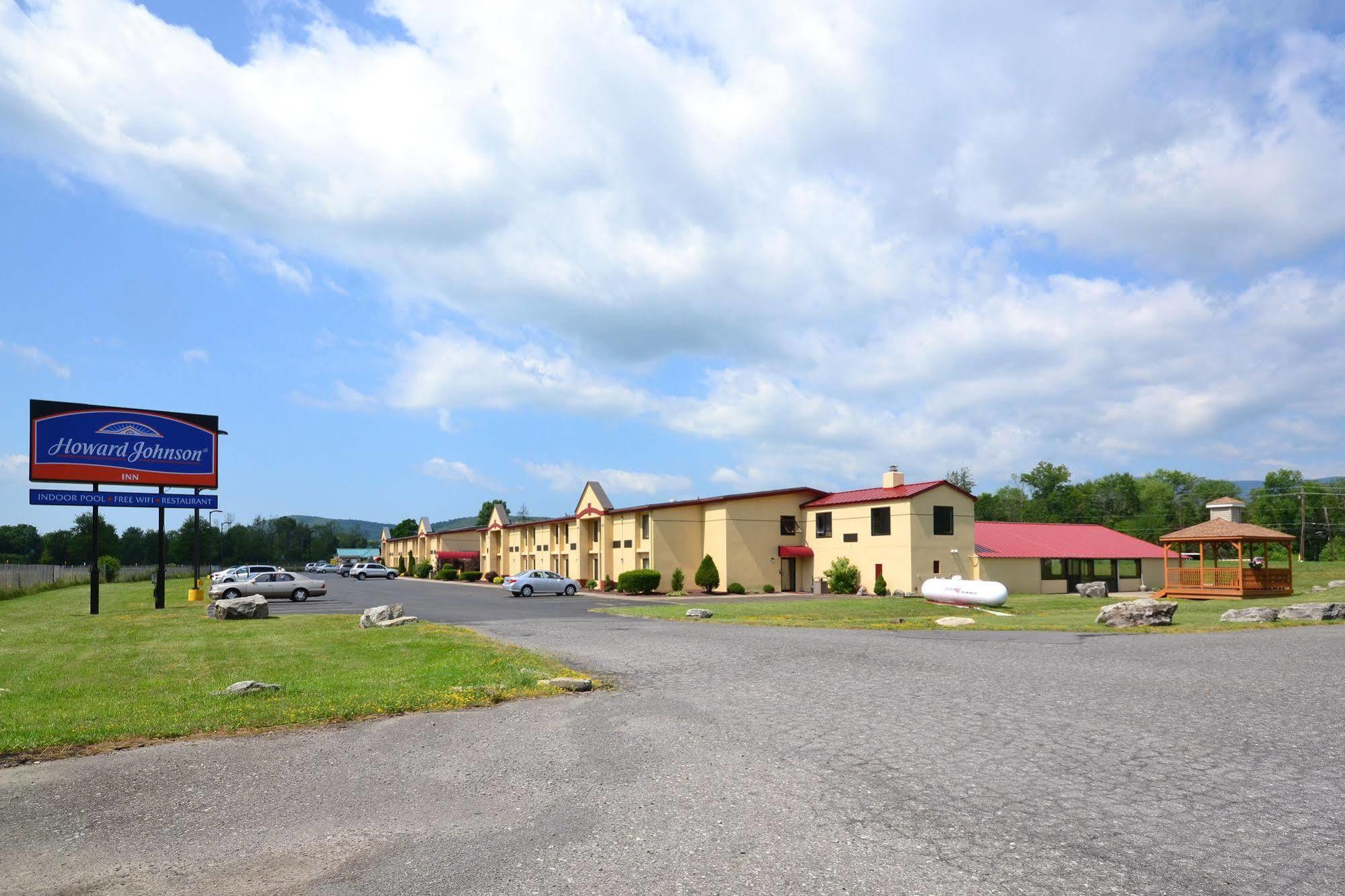 Howard Johnson By Wyndham Saugerties Exterior foto